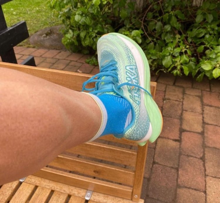 Hok A Mach X Neon Sneakers
