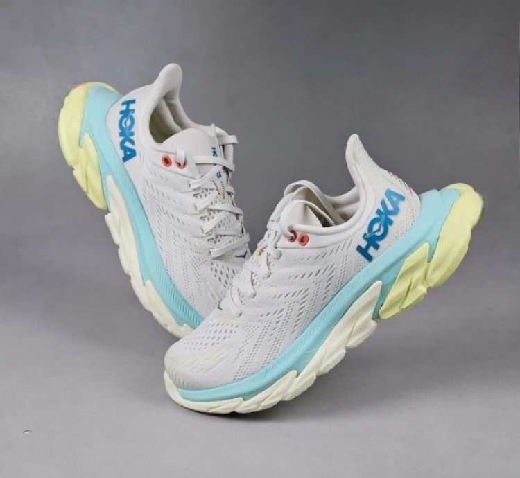Hok A Men S Clifton Edge Running Shoes