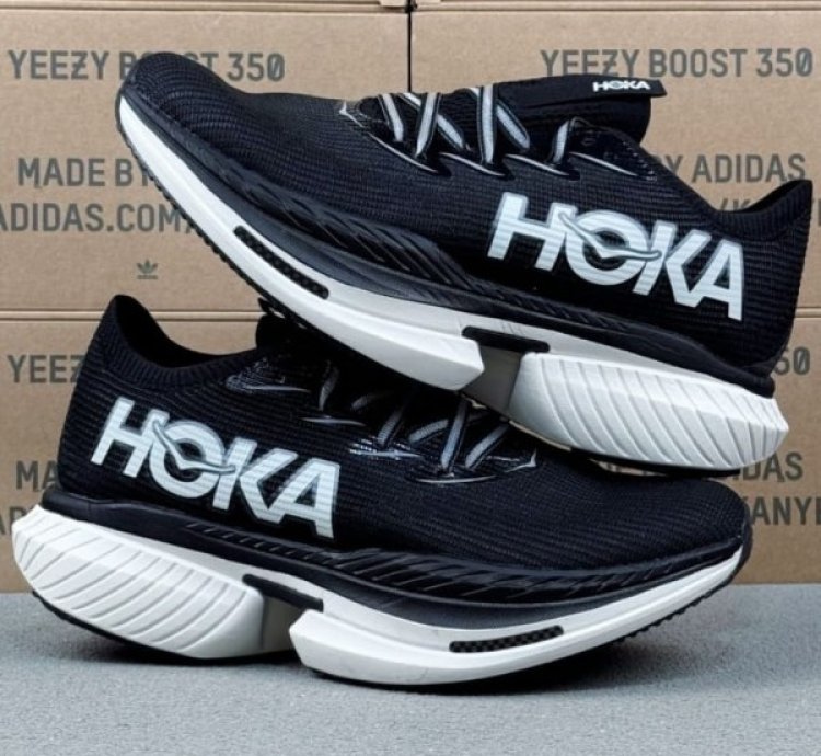 Hok A One Cielo X1 Sneakers