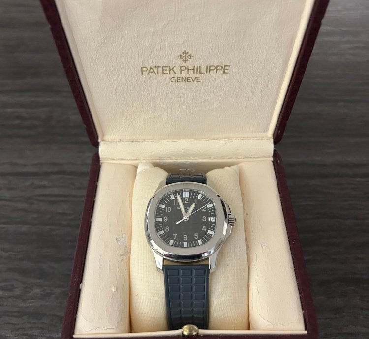 Patek Philippe Aquanaut 5065a-001 38mm 2006 Full Set Switzerland Blue Strap