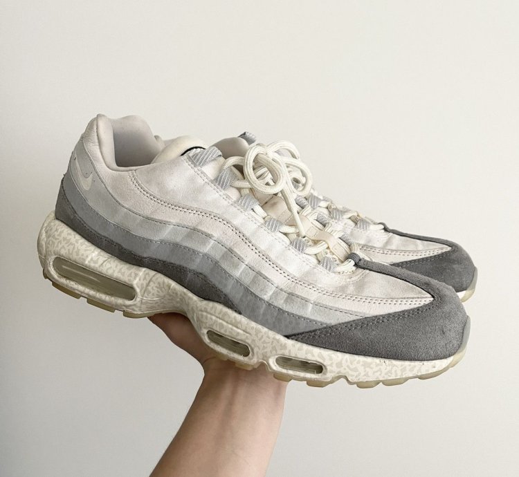 Steal 2022 Nike Air Max 95 Light Bone Gid - Size 13