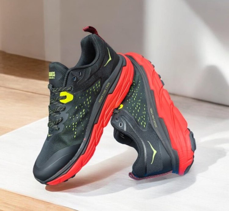 Hoka Challenger Atr 6 Black Red Sneakers