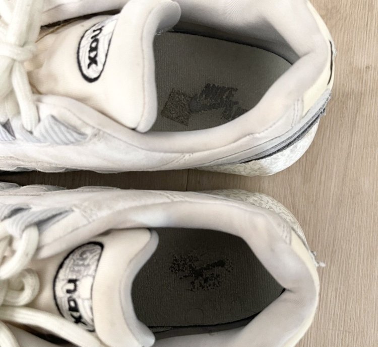 Steal 2022 Nike Air Max 95 Light Bone Gid - Size 13