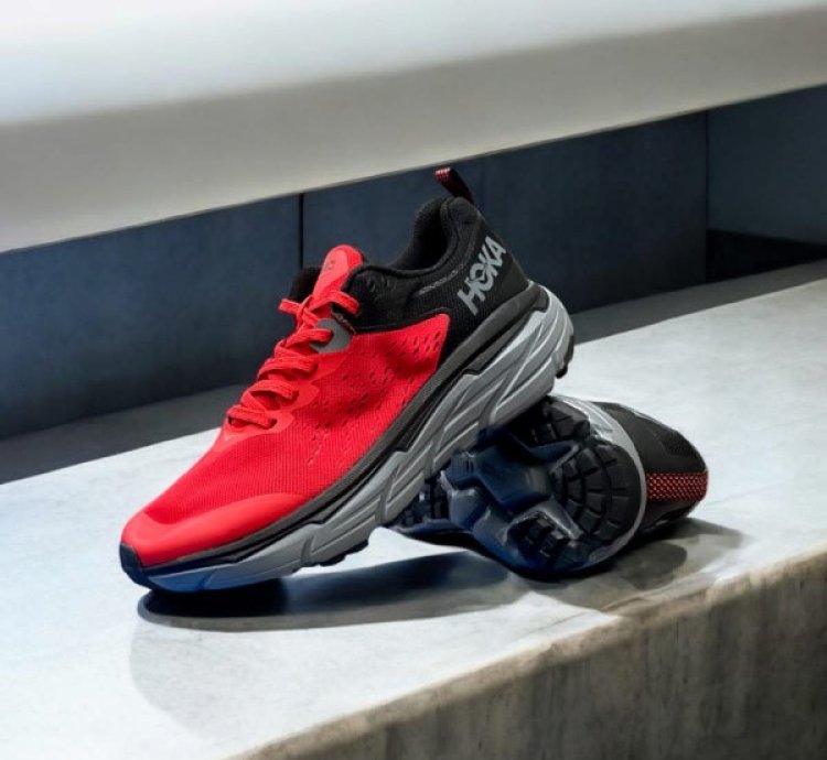 Hoka Challenger Atr 6 Running Shoes