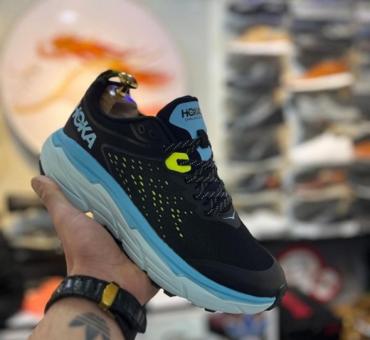 Hoka Challenger Atr 6 Sneakers