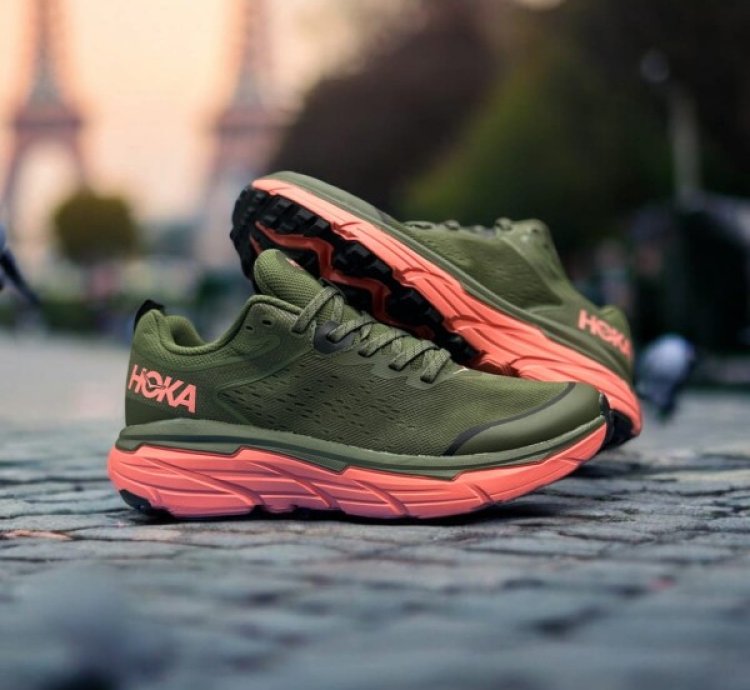 Hoka Challenger Atr 6 Sneakers