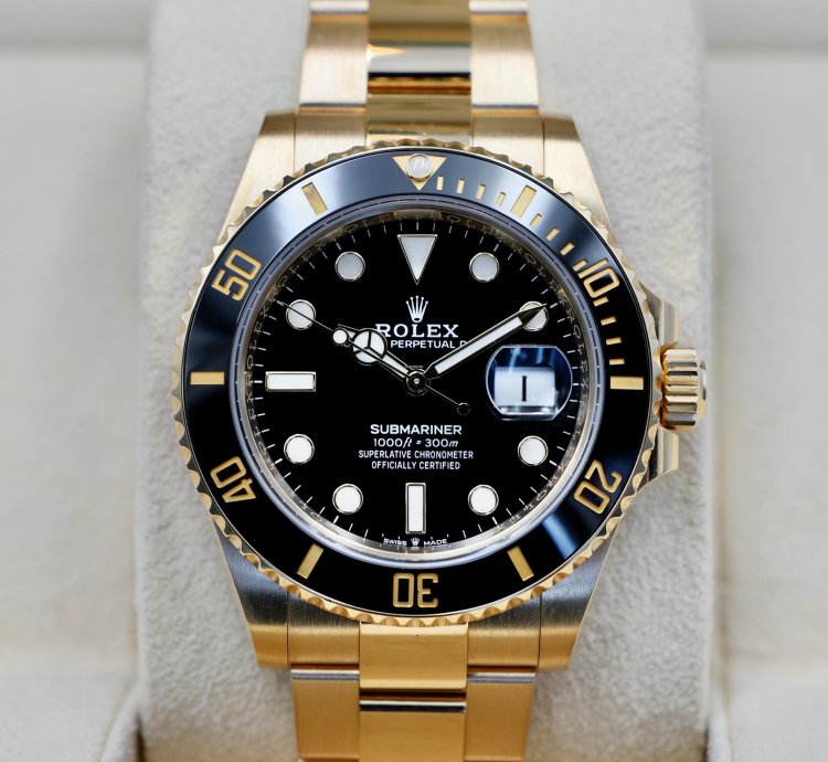 Rolex Submariner Date Full Yellow Gold