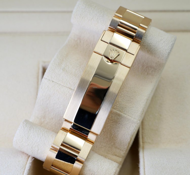 Rolex Submariner Date Full Yellow Gold
