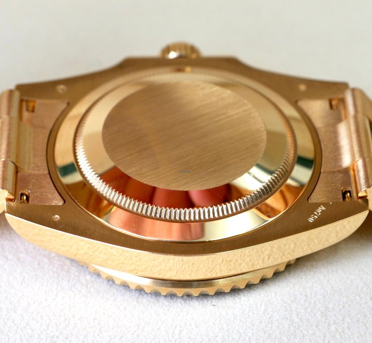 Rolex Submariner Date Full Yellow Gold