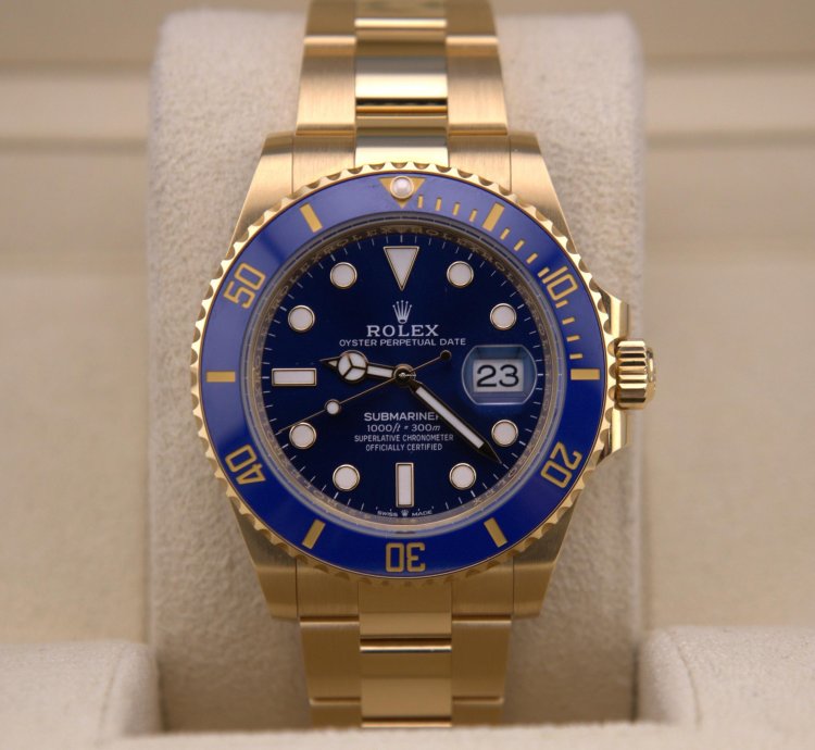 Rolex Submariner Date Gold Bluesy 126618lb Full Set