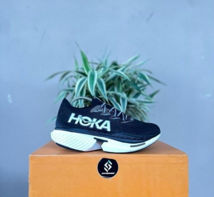 Hoka One One Cielo X1 Running Shoes