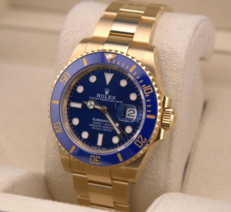 Rolex Submariner Date Gold Bluesy 126618lb Full Set