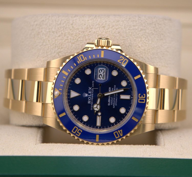 Rolex Submariner Date Gold Bluesy 126618lb Full Set