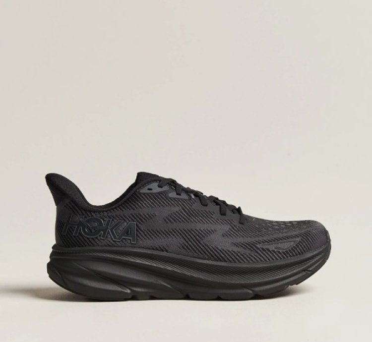 Hoka One One Clifton 9 Sneakers