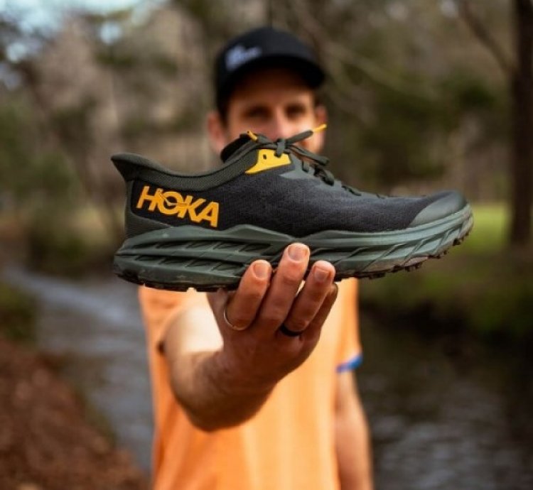 Hoka One One Speedgoat 5 Sneakers