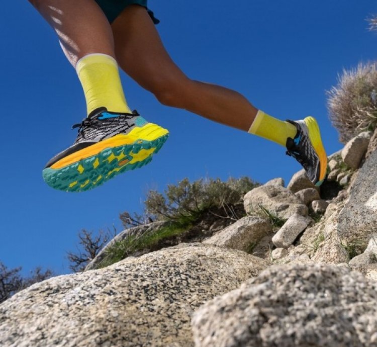 Hoka Speedgoat 5 Sneakers