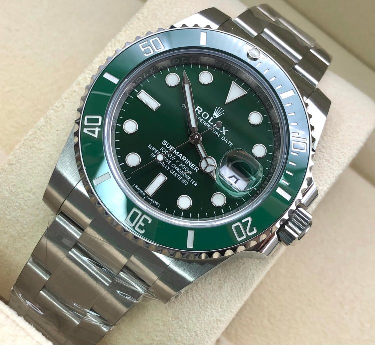 Rolex Submariner Date Hulk -old Card