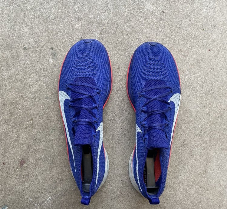 Steal Nike Zoom Vaporfly 4 Flyknit Deep Royal 2019