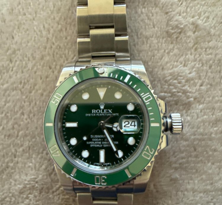 Rolex Submariner Date Hulk 116610lv