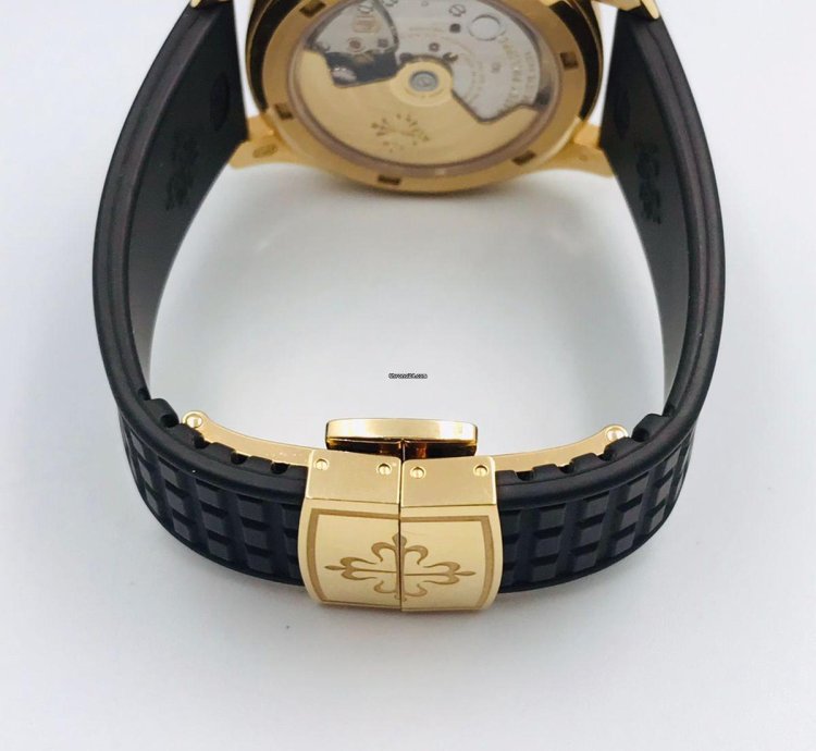 Patek Philippe Aquanaut 5068r-001