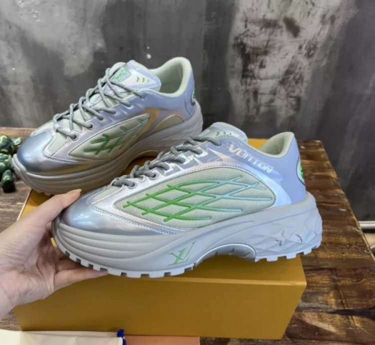 Louis Vuitton Lv Discovery Lace Up Silver Green Sneakers