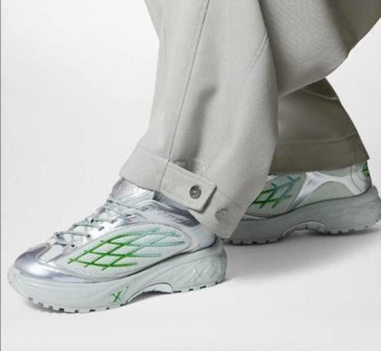 Louis Vuitton Lv Discovery Lace Up Silver Green Sneakers