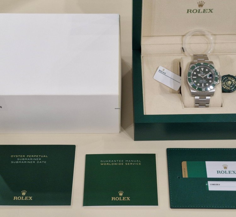 Rolex Submariner Date Hulk Unworn Full Stickers Barcode 2019 Full Set Eu Watch
