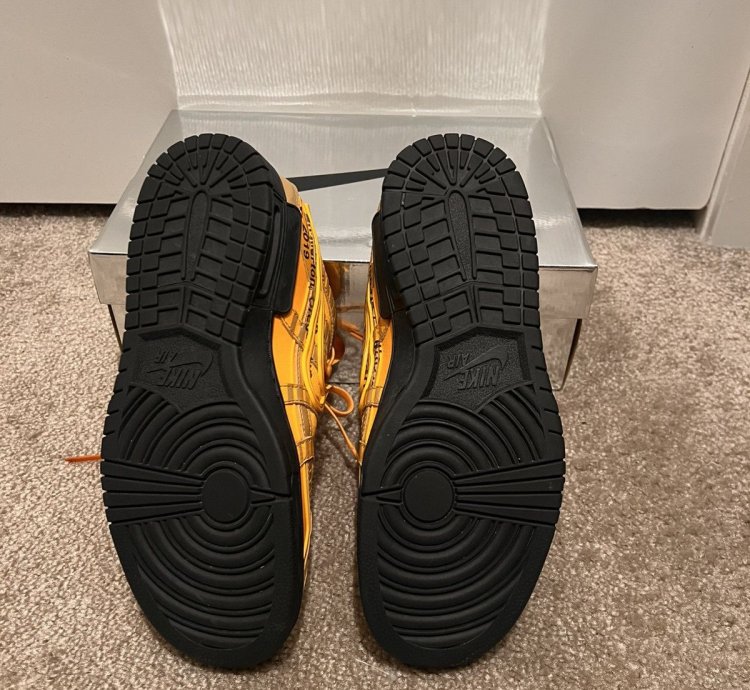 Nike Air Rubber Dunk