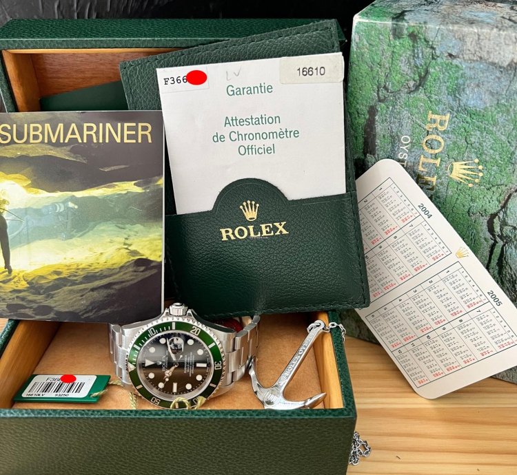Rolex Submariner Date Kermit Fat Four Nos