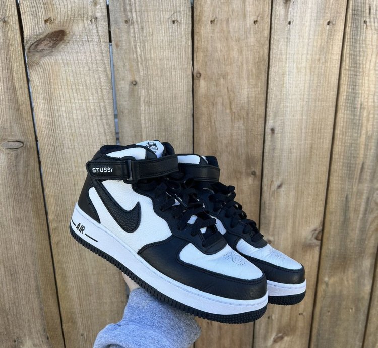 Stussy Air Force 1 Mid Black White