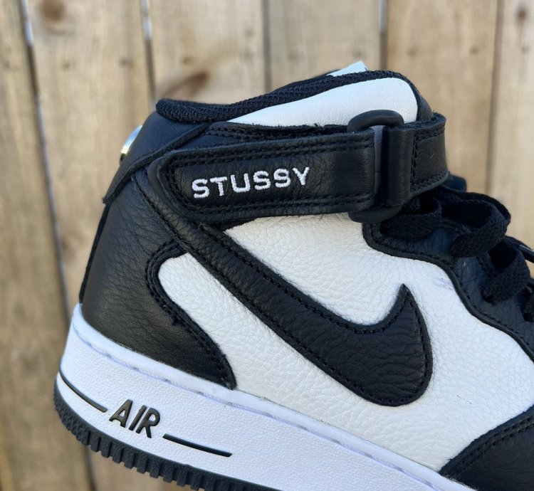 Stussy Air Force 1 Mid Black White
