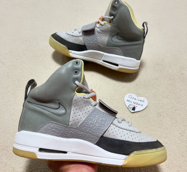 Nike Air Yeezy 1 Zen Grey 2009
