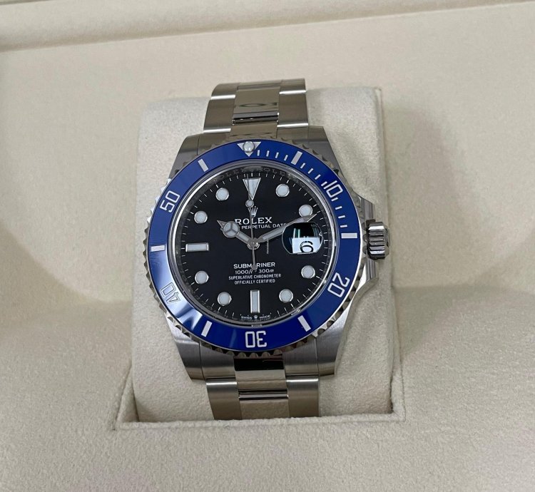 Rolex Submariner Date Men Watch White Gold Blue Black Cookie Monster 126619lb 126619lb-0003 18 Kt