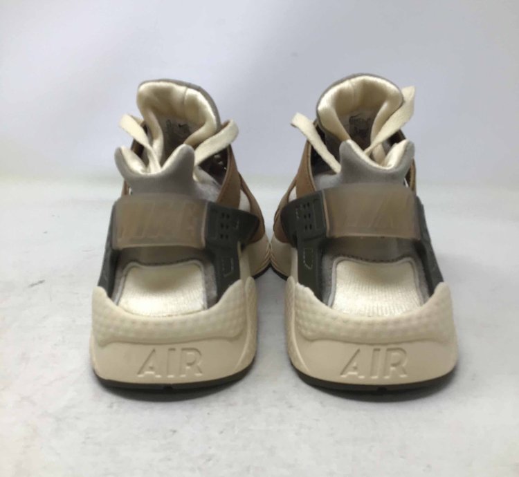 Stussy Air Huarache Le Desert Oak 2021