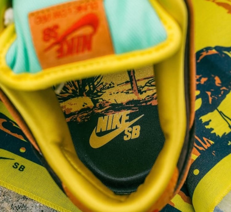 Nike Sb Dunk Low Rodeo Tourmaline