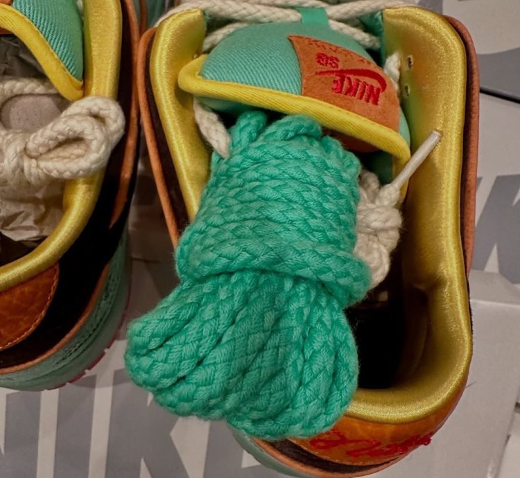 Nike Sb Dunk Low Rodeo Tourmaline