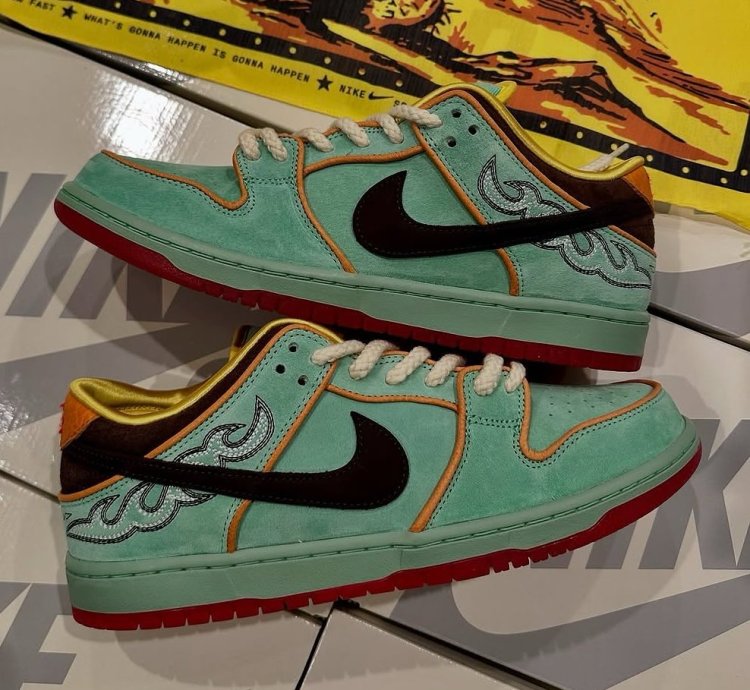 Nike Sb Dunk Low Rodeo Tourmaline