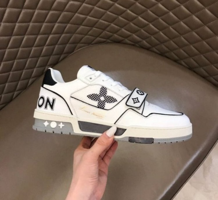 Louisvuitton Monogram Flowers Trainer Sneaker