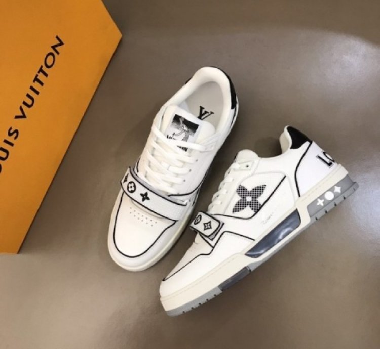 Louisvuitton Monogram Flowers Trainer Sneaker