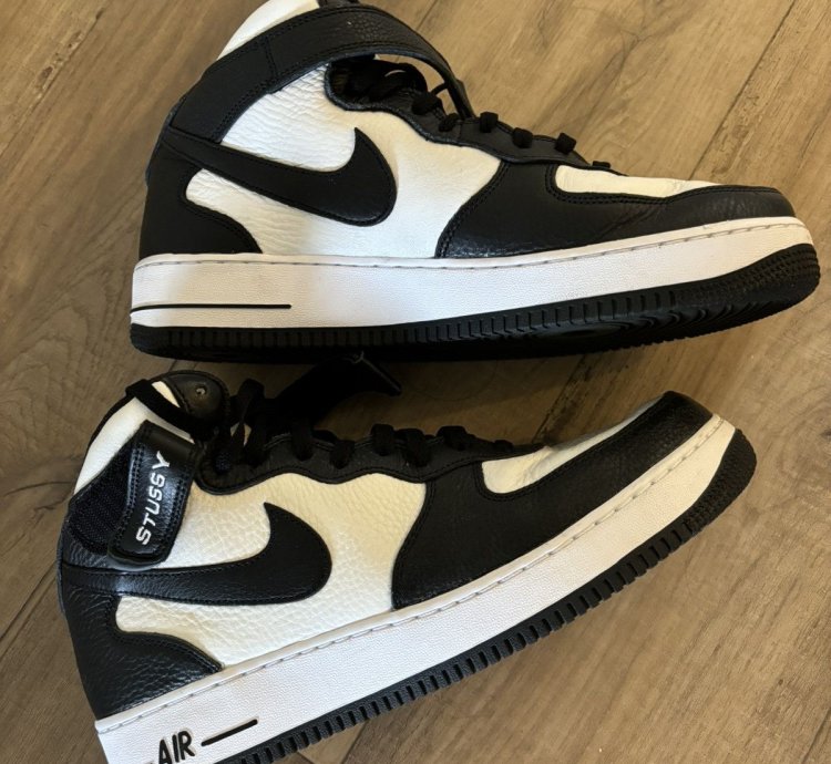 Stussy Nike Air Force 1 High size 12m