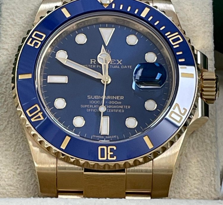Rolex Submariner Date New 2020 Submariner Date Yellow Gold Blue Dial Blue Bezel 116618lb