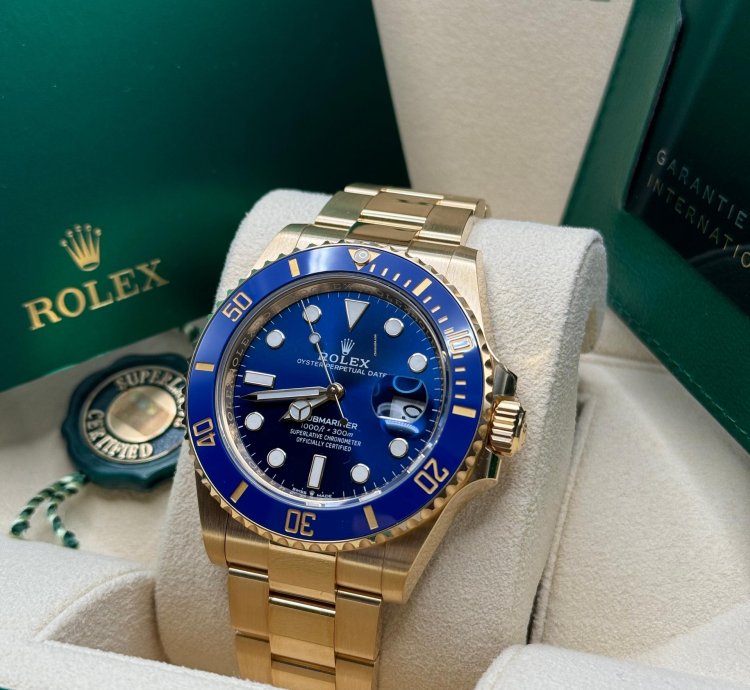 Rolex Submariner Date New 2022 Yellow Gold Sunburst Blue Dial Ceramic Bezel