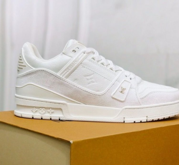 Louisvuitton Trainer Canvas White Sneakers