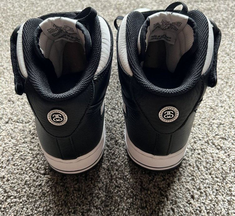 Stussy Nike Air Force 1 Mid