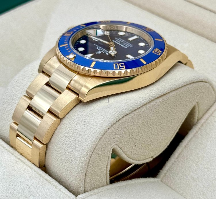 Rolex Submariner Date New 2024 Submariner Bluesy 41mm 126618lb Yellow Gold Blue Dial