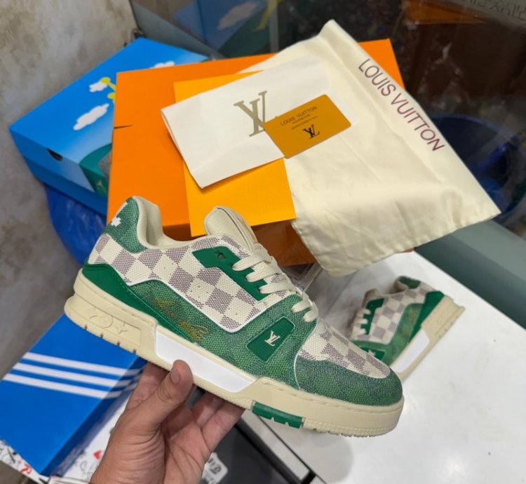 Louisvuitton Trainer Damier Green White Sneakers