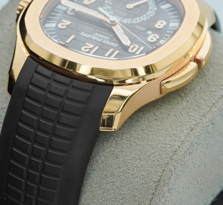 Patek Philippe Aquanaut 5164r Travel Time 18k Rose Gold Boxes Papers