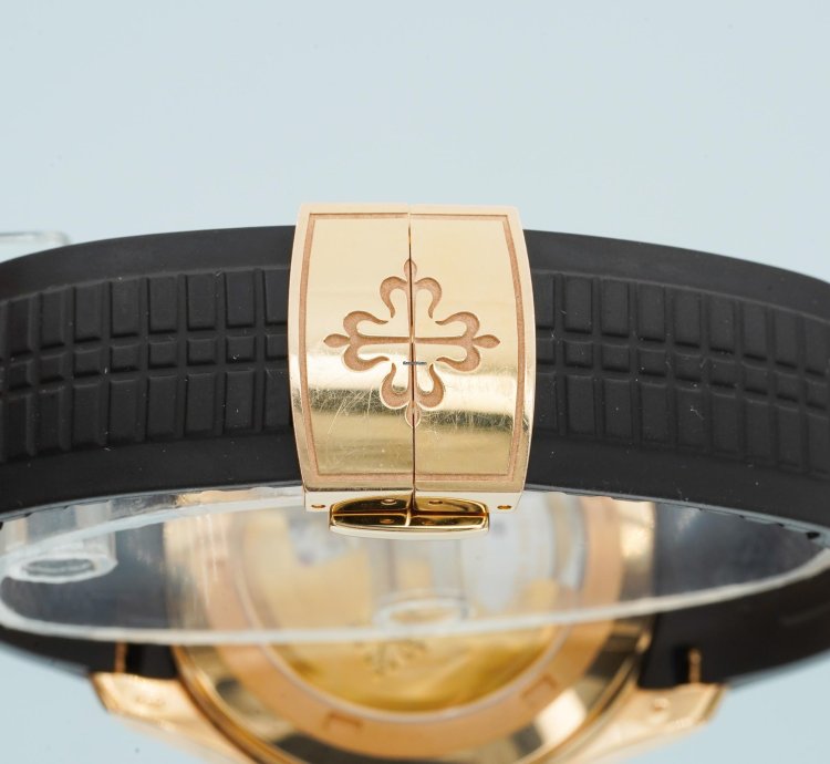 Patek Philippe Aquanaut 5164r Travel Time 18k Rose Gold Boxes Papers