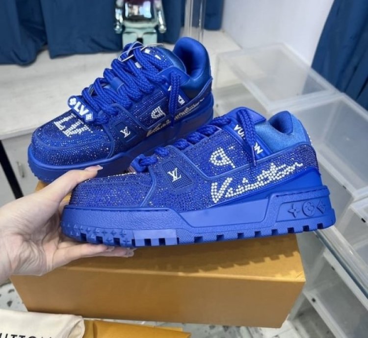 Louisvuitton Trainer Maxi Crystal Blue Diamond Sneakers