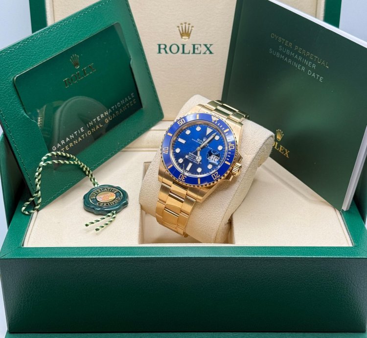 Rolex Submariner Date New 2025 Yellow Gold Sunburst Blue Dial Ceramic Bezel